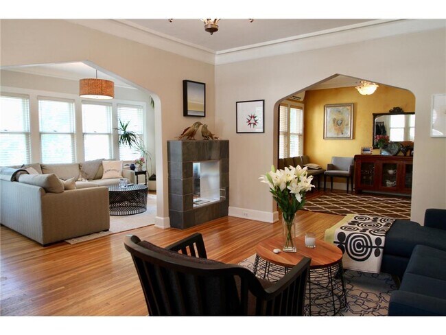 Foto del edificio - 1501 W 28th St