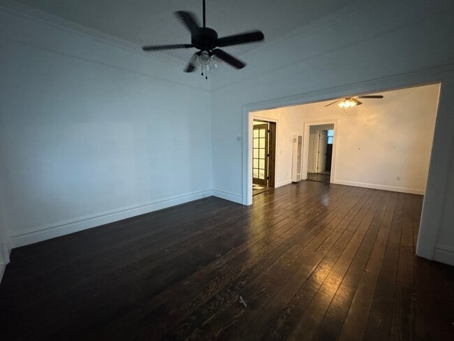 Foto del edificio - 321 B St