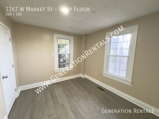 Foto del edificio - 1267 W Market St