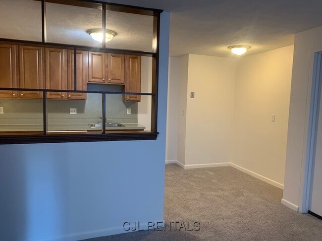 Photo - 5 Viking Ct Apartment