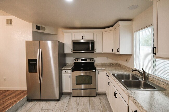 Foto del edificio - 3107 W Granada Rd