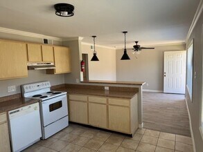 Building Photo - 3620 Southmore Blvd