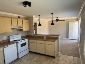 Building Photo - 3620 Southmore Blvd