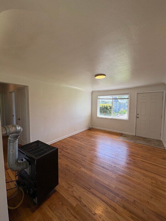 Foto del edificio - 591 W Sherman St