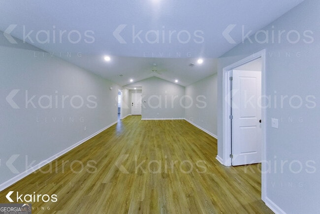 Building Photo - 148 Cottage Grove Rd