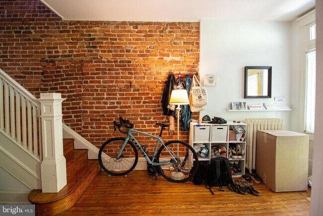 Foto del edificio - 148 Adams St NW