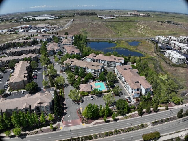 3D Exterior - Montessa at Whitney Ranch
