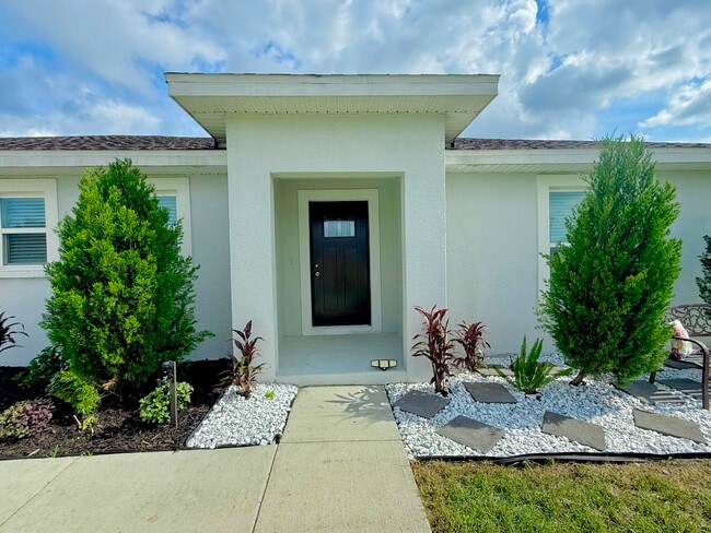 Building Photo - 2139 Sutton Ridge Ave