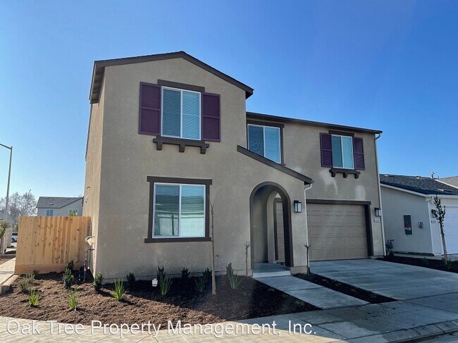 Building Photo - 5 br, 3 bath House - 6599 E. Fern Avenue