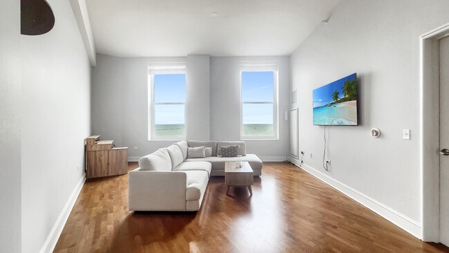Foto del edificio - 850 N Lake Shore Dr