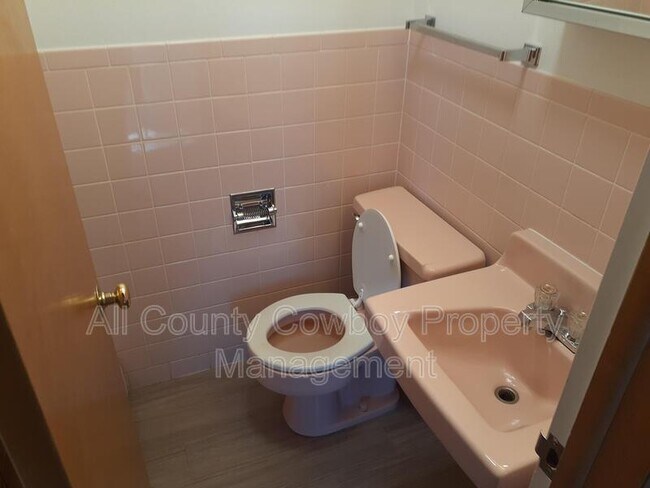 Foto del edificio - 1000 E Garfield St