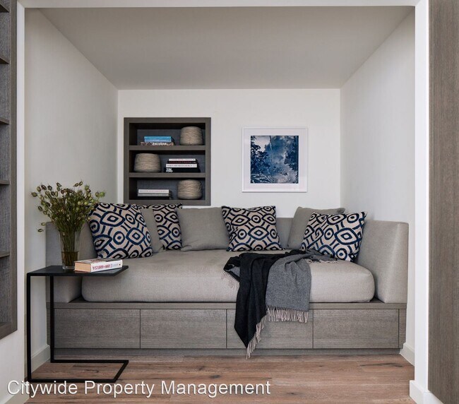 Building Photo - 3 br, 4.5 bath House - 55 Bellevue Avenue