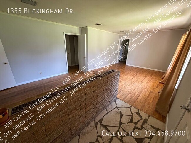 Building Photo - 1355 Buckingham Dr