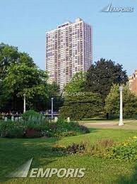 Foto principal - 1560 N Sandburg Ter