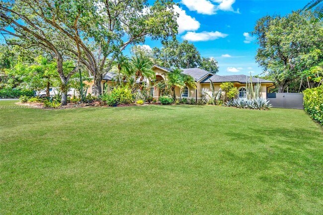 Foto del edificio - 26605 SW 173rd Ct