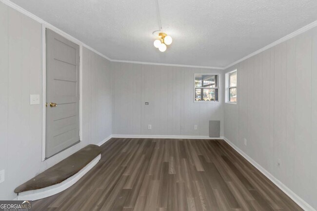 Foto del edificio - 24 David Dr