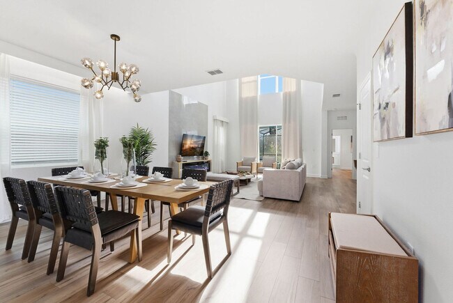 Foto del edificio - 7866 Poplin St