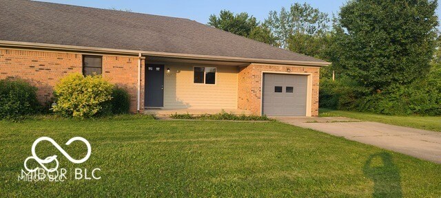 Primary Photo - 1227 Hacienda Dr