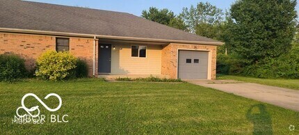 Building Photo - 1227 Hacienda Dr