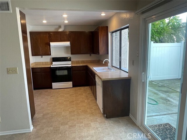 Building Photo - 1564 Ironwood Ct