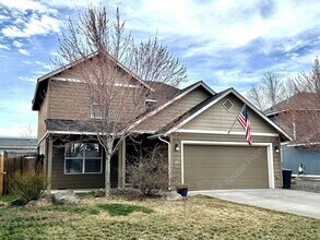 Building Photo - 61039 Borden Dr