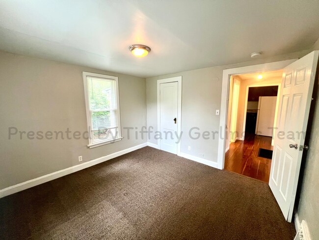 Foto del edificio - Charming 2 Bedroom, 1 Bath Home - Presente...