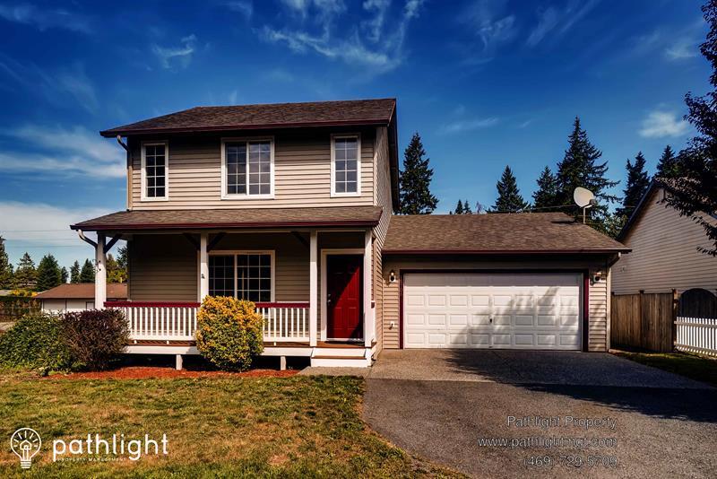 Foto principal - 18708 35th Ave NE