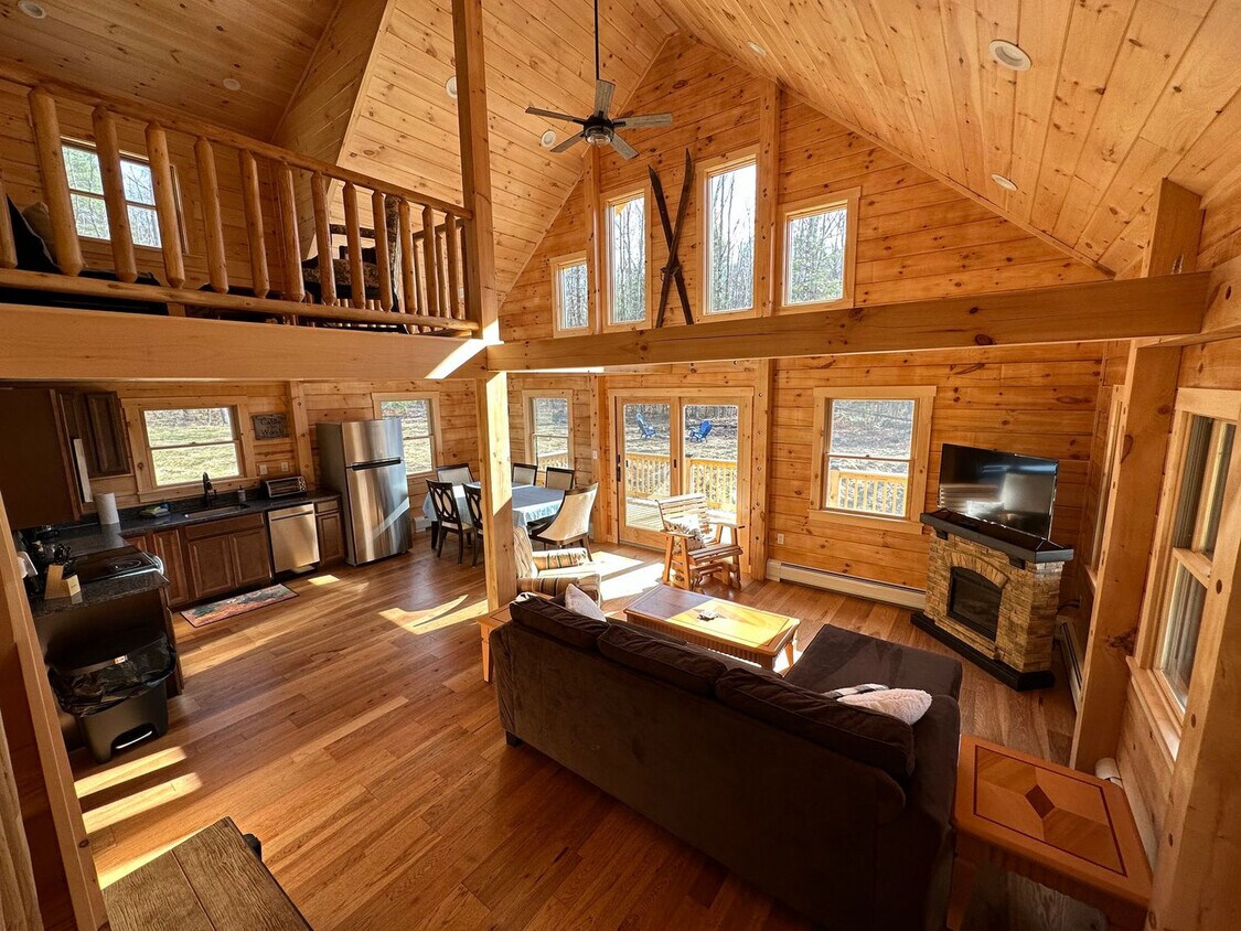 Foto principal - 188 Hidden Acres Dr