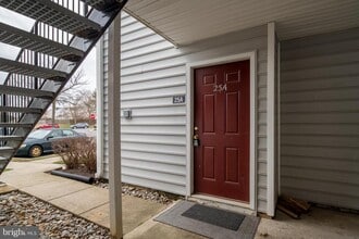 Building Photo - 14005 Vista Dr