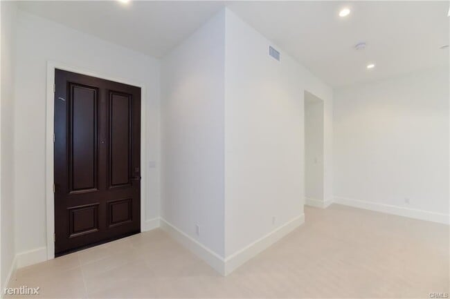 Building Photo - 4 br, 5 bath House - 103 Limone