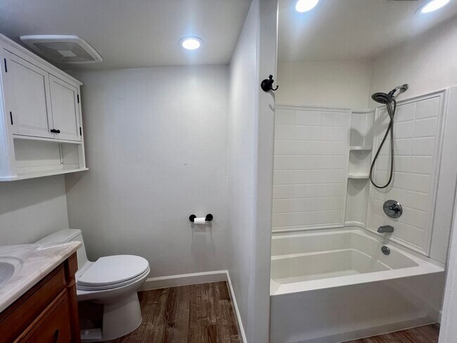 Building Photo - 2110 Mangin Way