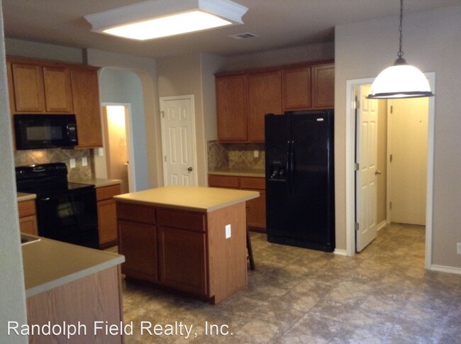 Building Photo - 4 br, 2.5 bath House - 2604 GALLANT FOX DRIVE