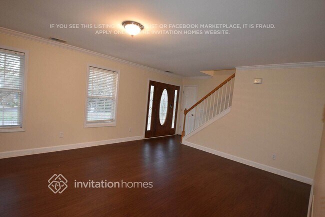 Foto del edificio - 118 Franklin Way
