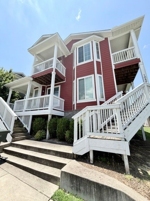 Building Photo - 1047 N Leverett Ave