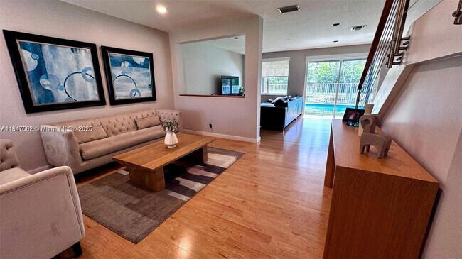 Building Photo - 4411 Foxtail Ln