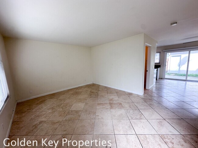 Foto del edificio - Remodeled condo in Bayshores in Oceanside!