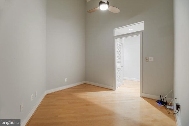 Foto del edificio - 1701 Kalorama Rd NW