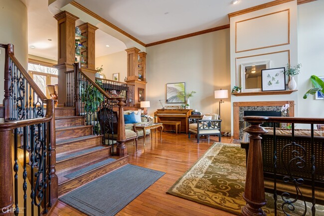 Building Photo - 1835 Admiral Ct