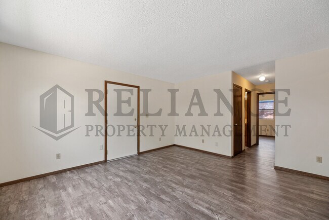 Building Photo - 1154 N Edwards