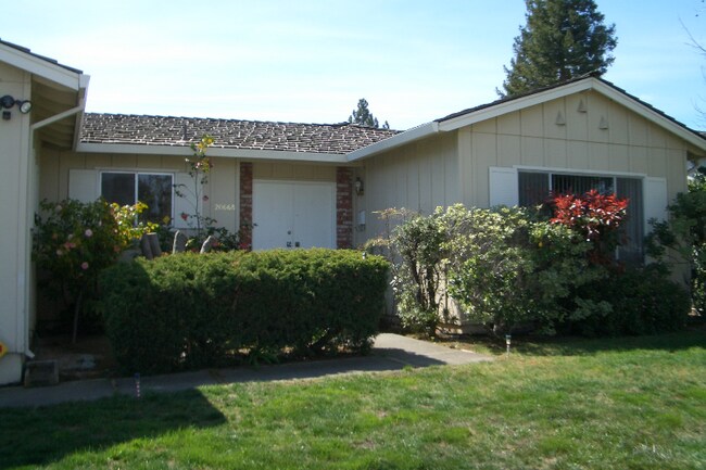 Building Photo - 20668 Shelly Dr