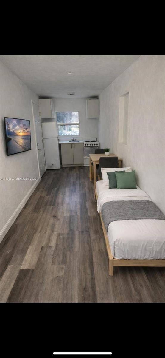 Foto del edificio - 1742 Ali Baba Ave