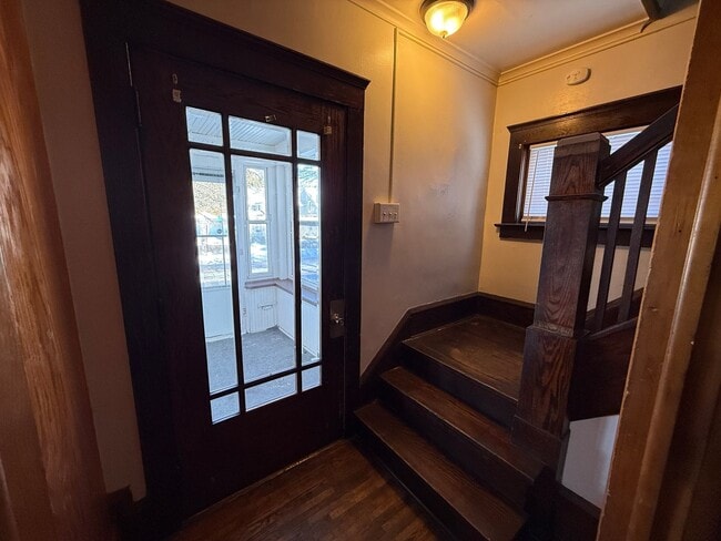 Foto del edificio - 4-Bedroom Home Near Downtown Jackson