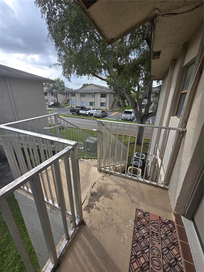 Building Photo - 15342 SW 72nd St