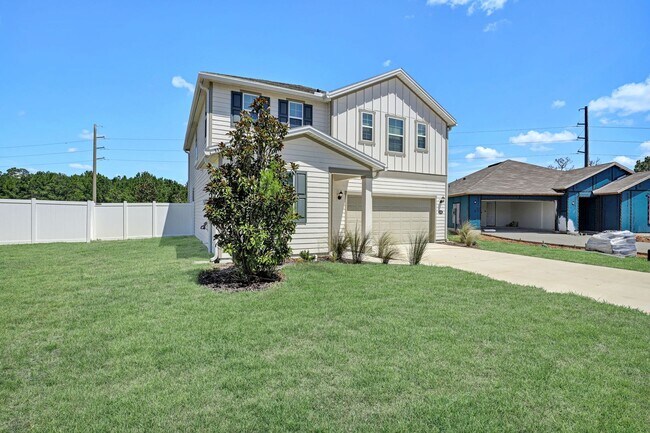 Foto del edificio - Like new 4 bedroom/ 3 bathroom home on the Westside