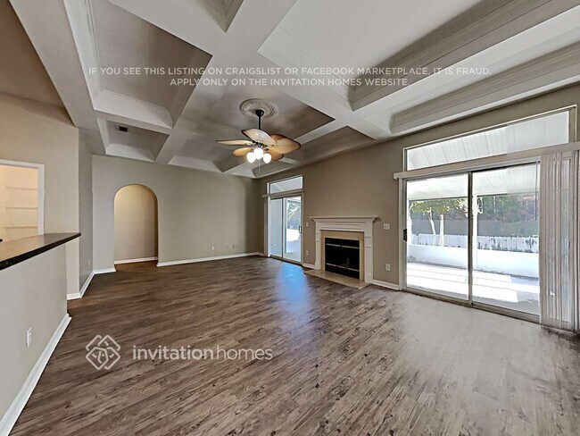 Foto del edificio - 8043 Sable Creek Dr E