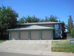 Building Photo - 6169 Merrywood Dr