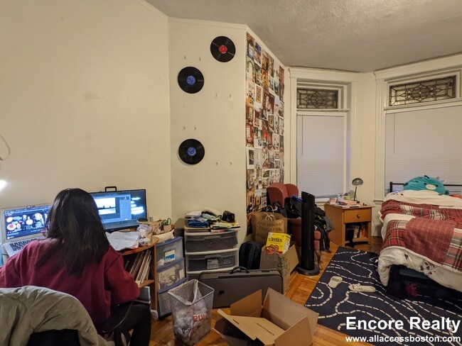 Foto del edificio - 204 Hemenway St