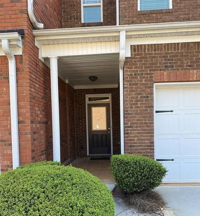 Foto del edificio - 207 Green Bridge Ct SE