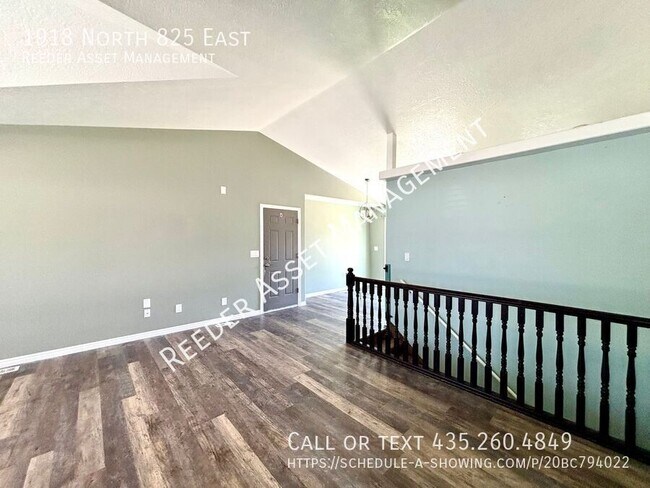 Foto del edificio - 1918 N 825 E St