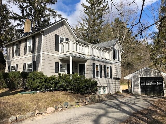 Primary Photo - 901 Berkshire Rd